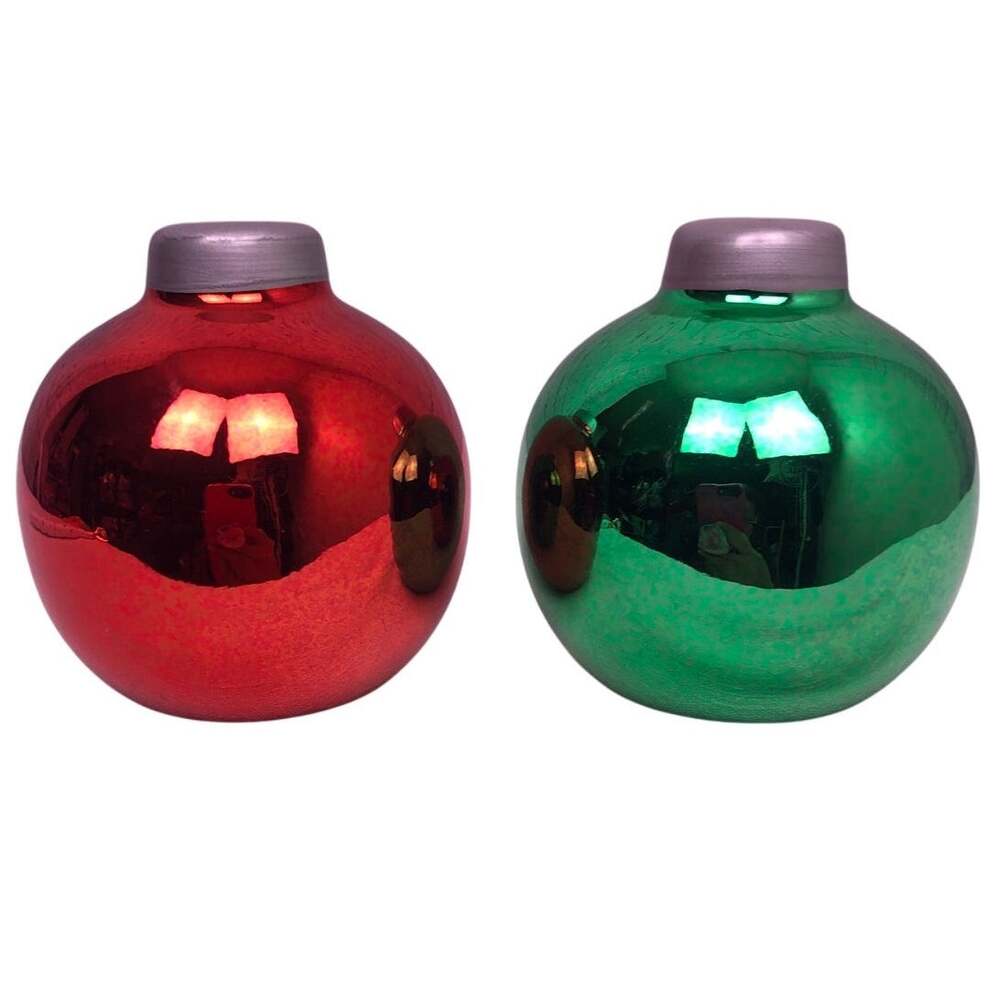 Russ Berrie & Co Christmas Ornament Baubles Red Green Glass Salt Pepper Shakers